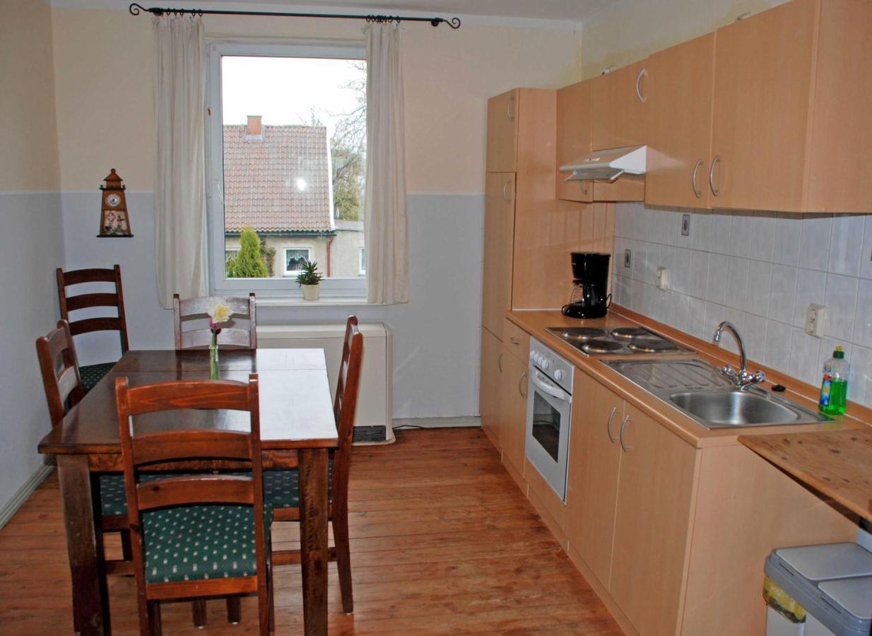 Ferienwohnungen Im Gutshaus Gnies Eksteriør billede